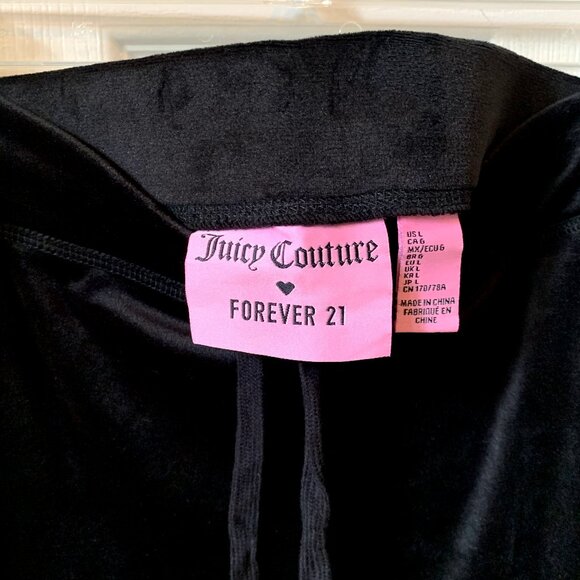 JUICY COUTURE F21 Plush Velour Mini Skirt - Picture 4 of 7